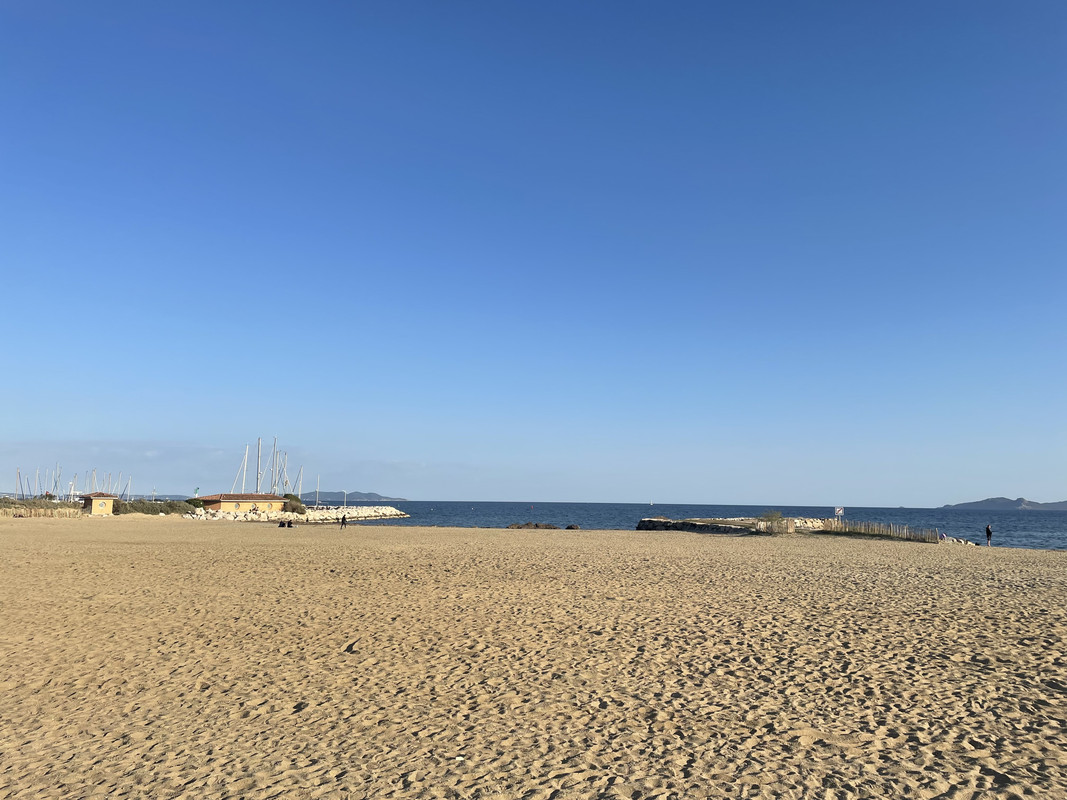 57C82873-849A-4E5C-BCD7-87ABD5E2A537