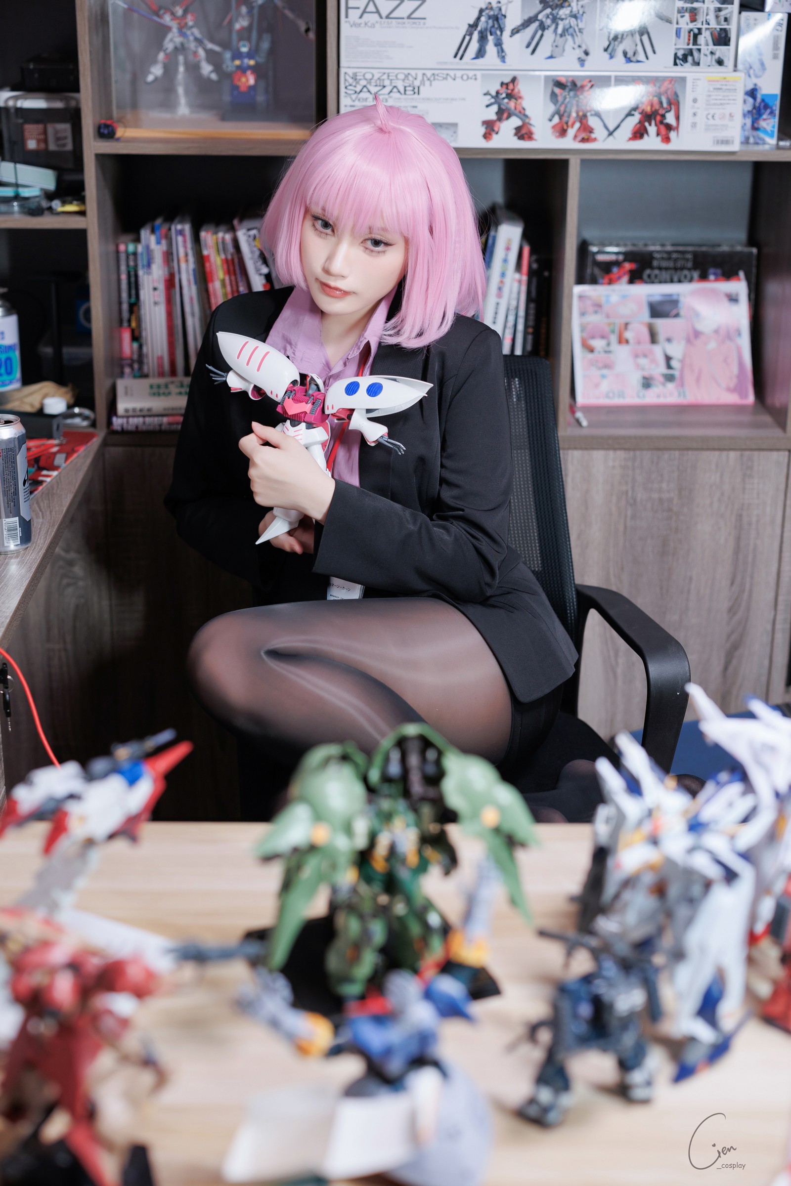 Cien恩恩 Apr.T2 Haman OL 制服 Cosplay 写真合集（25P｜192MB）插图5