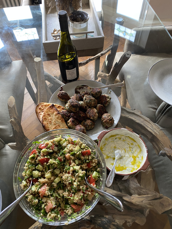 995AA36E-FA53-41F9-A4F3-631BB2696475