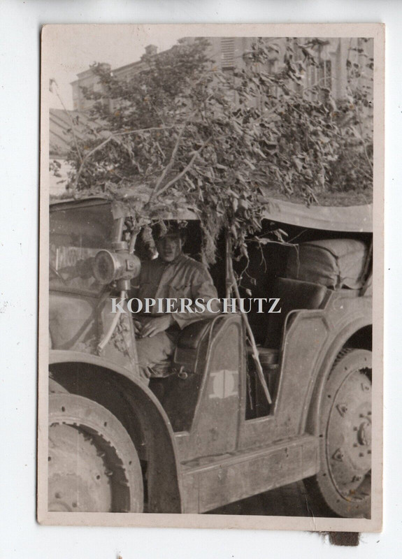 Russland Stalino Einm. SDkfz PKW Kübel Kennung Emblem Tarn Camo Soldat