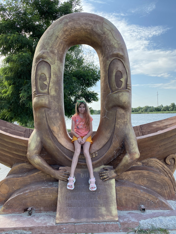 64E8502C-BB50-4FFC-829B-A4EC4B51F134