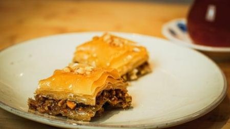 How to Make Turkish Baklava: The Ultimate Beginner's Guide
