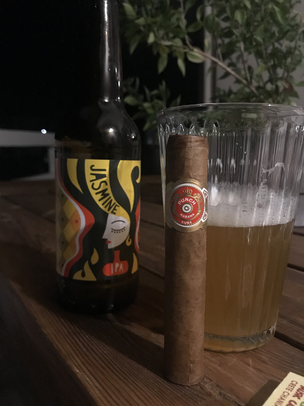 B7DA361C-9EFA-42BD-AAB9-669500E63C3E