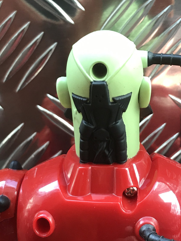 Different close up photo shots of the Red Robot. B5-C1-AAAC-029-B-4-E06-B5-C8-E43-B6-C9-A1-ED0
