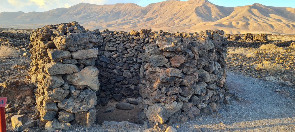 Fuerteventura, la isla de la calma - Blogs de España - CENTRO DE LA ISLA: CUEVAS Y PISCINAS NATURALES (4)