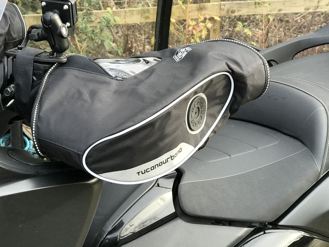 292DFDE0-A871-4303-846C-893F0FC2B6A0