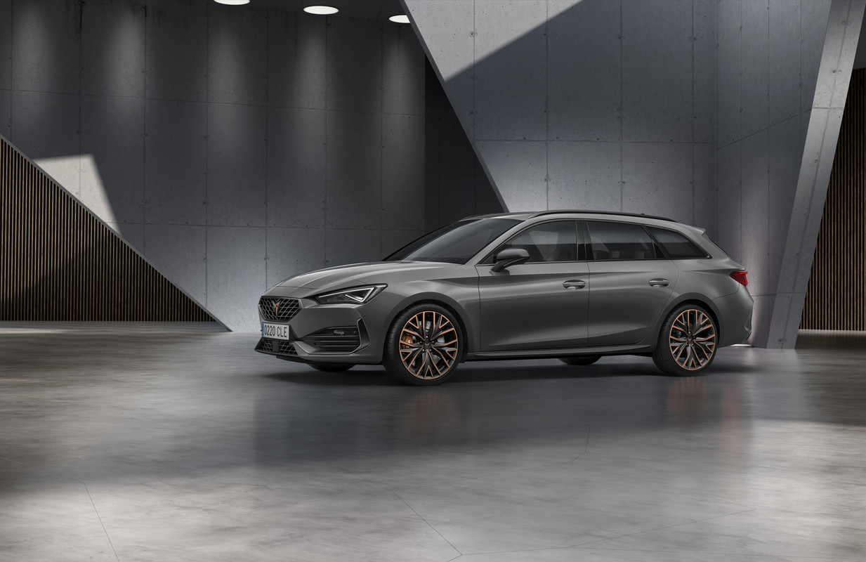CUPRA_SP_PHEV_01_HQ