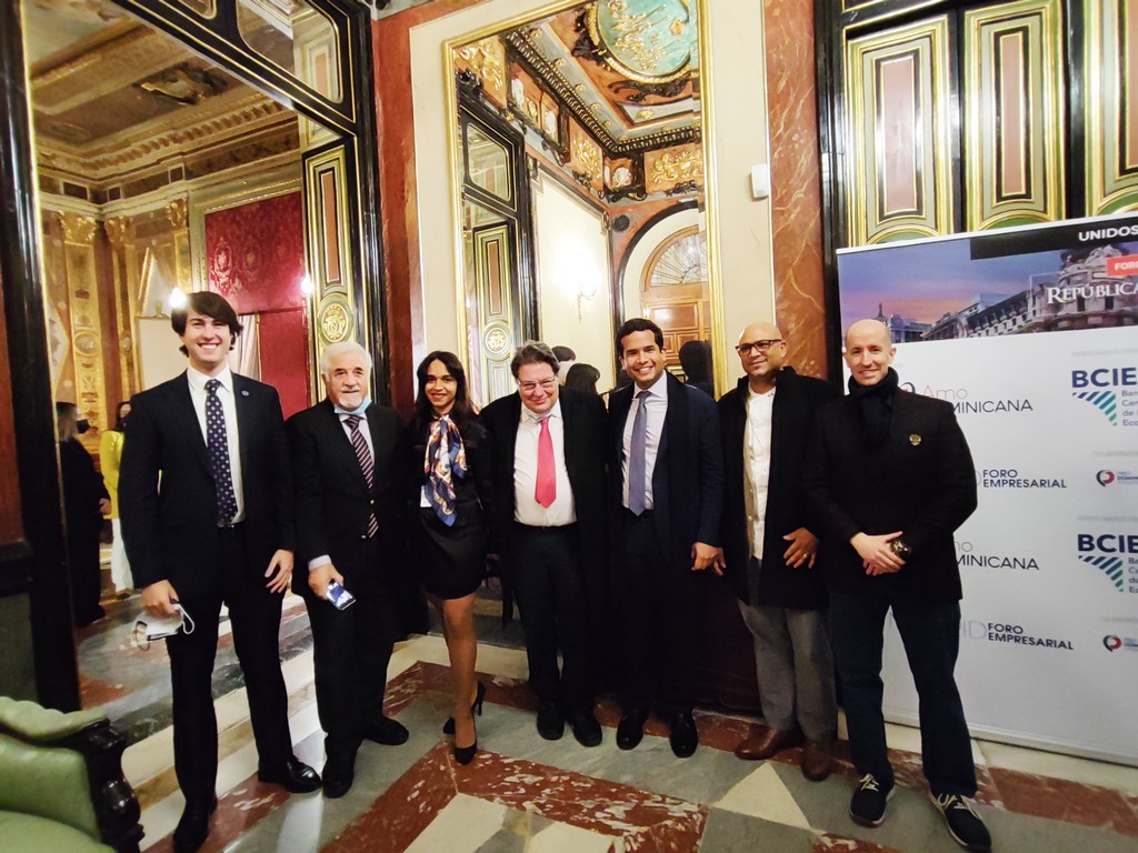 Grand Prince Jorge Rurikovich in Palacio Santoña, Chamber of Commerce of Madrid with Dominican Republic Senator Omar Leonel Fernandez(son of former DR President Leonel Fernandez), Youth UN Ambassador Daniel Garcia del Valle, H.E. The Ex-Qatar Ambassador George Massad