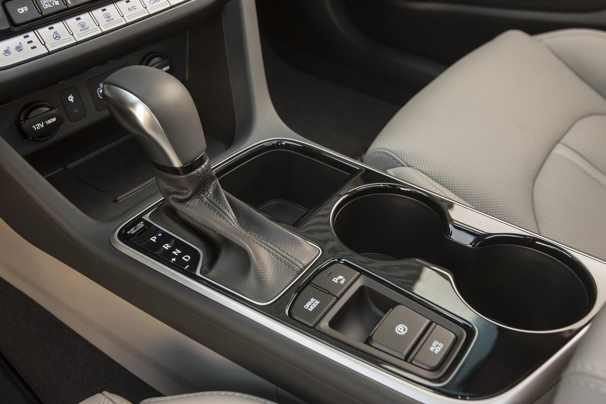 2018 Hyundai Sonata Hybrid (5)