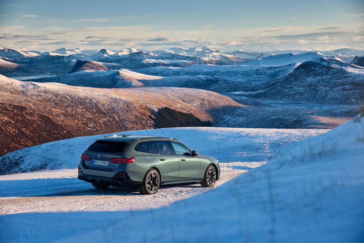 P90537253_highRes_the-new-bmw-i5-edriv