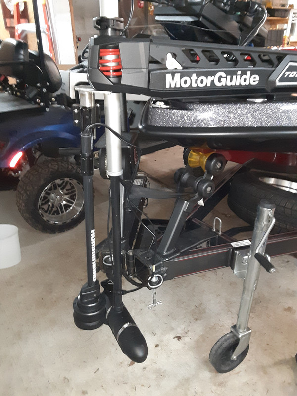 08D70DFF-3A04-400C-B176-E00583980DD6