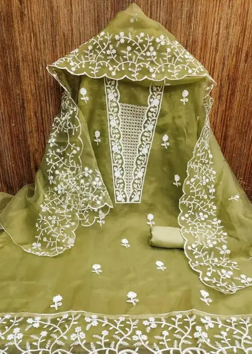 Women Mhendi Embroidered Organza Suits & Dress Materials
(R117)