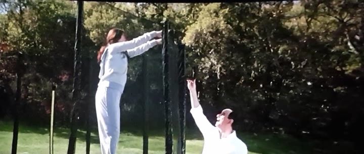 Loro.1.2018.NEW.HDTS.AAC2.0.x264.NL.FR.Subs-P2P.mp4_snapshot_01.