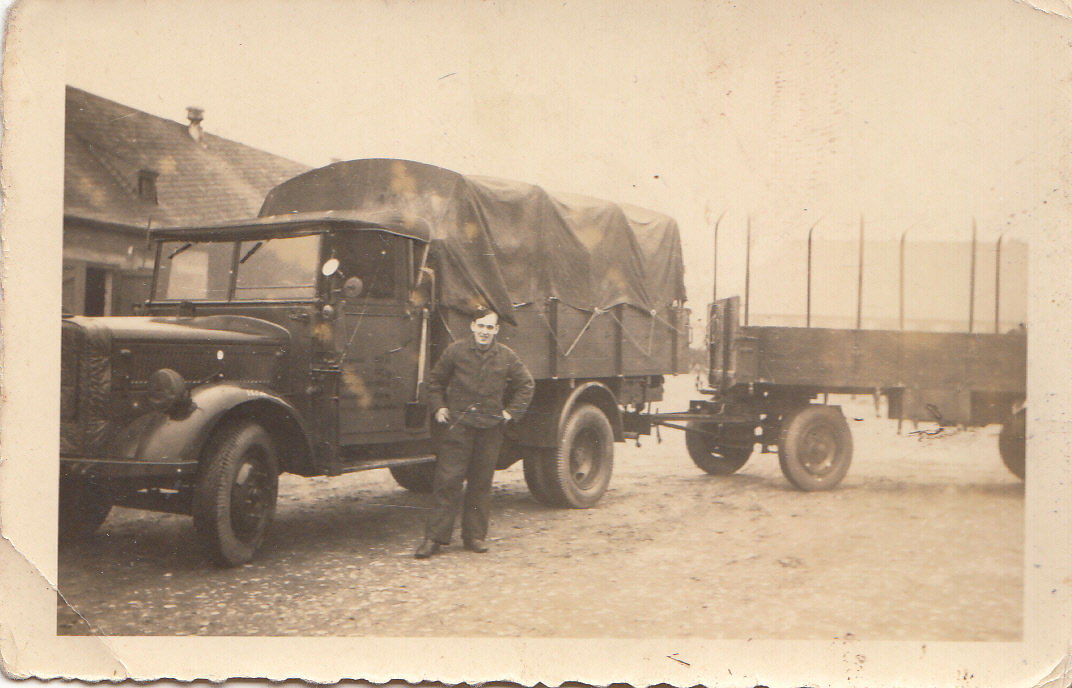Wehrmacht schwerer LKW Lastwagen mit Anhänger zi
