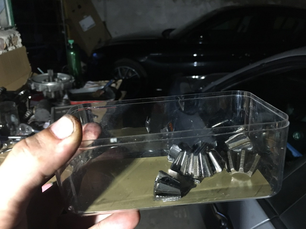 81C66DF1-47D0-4294-B788-327B9F2F939D