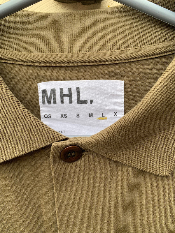 08209DEB-3089-4C9B-A7B5-682E8F726809