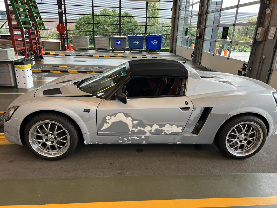 91E9F84E-D722-4B59-99A1-11515FB532F6