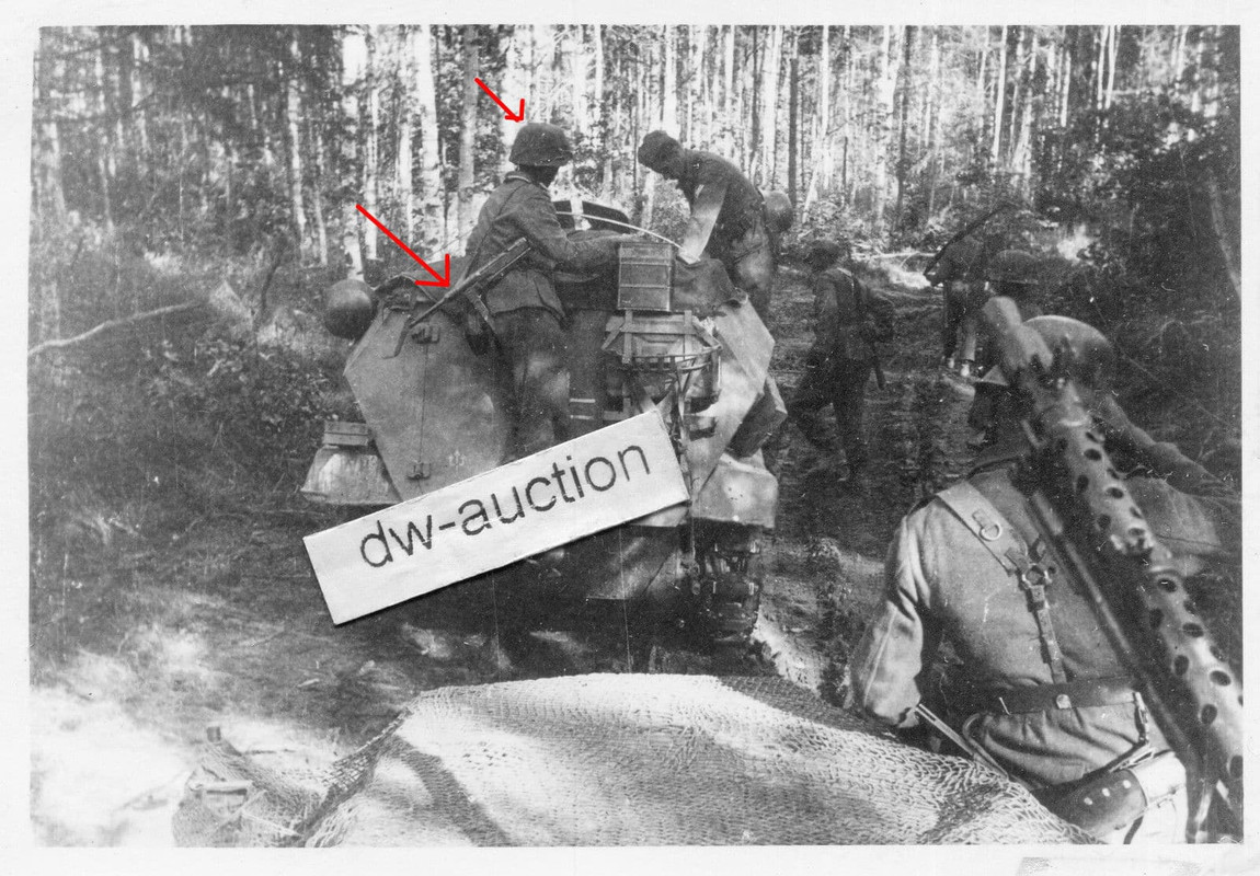 Panzer Spähwagen SPW im Kampfeinsatz , Soldat mi