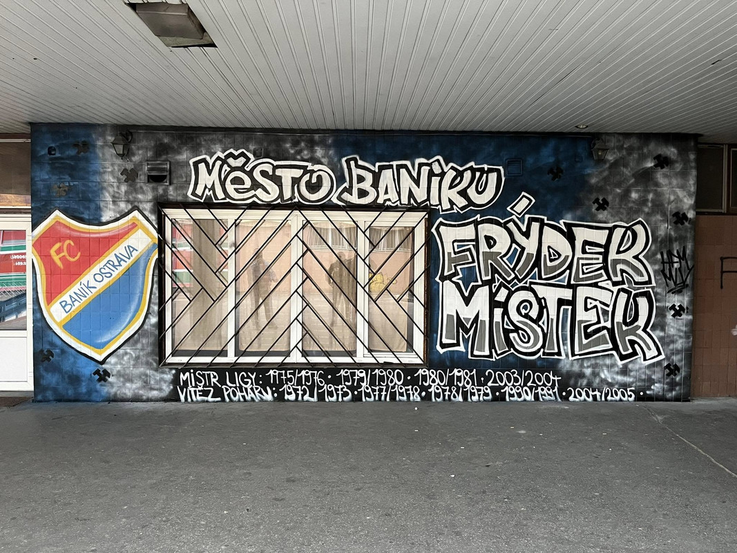 https://i.postimg.cc/v8jCbrfX/491173201-1023606889869820-6868722172247573373-n.jpg