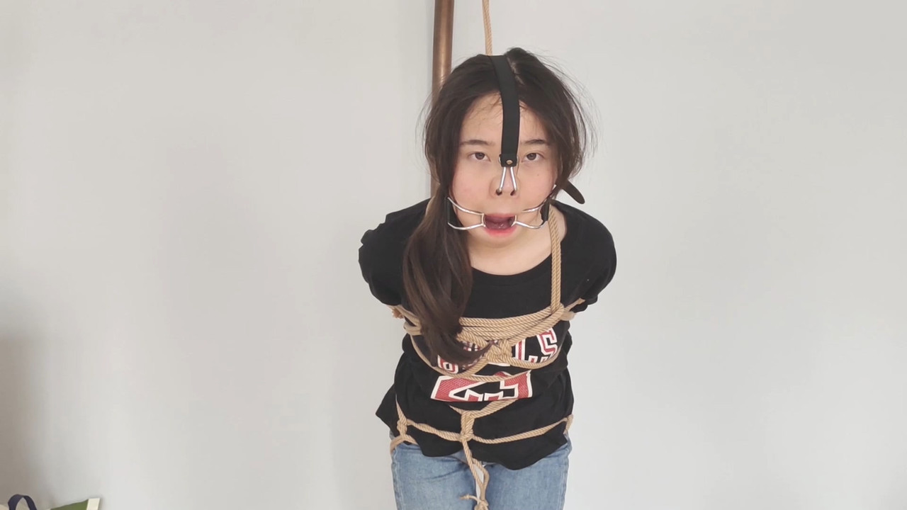 玩奴原创 萌妹小夏小舔犬登场.mp4_20210701_090822.399