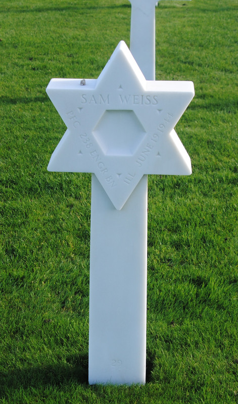 Soldado 1ª Clase Sam Weiss ( 238º Batallón Ingenieros Combate ) KIA 19-06-1944