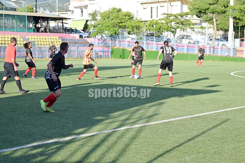 , &Mu;&alpha;&zeta;&iota;&kappa;&omicron;ύ &alpha;&theta;&lambda;&eta;&tau;&iota;&sigma;&mu;&omicron;ύ: &Nu;ί&kappa;&epsilon;&sigmaf; &gamma;&iota;&alpha; Tuba Libre, &Mu;&pi;&alpha;&rho;&tau;&sigma;&epsilon;&lambda;&iota;ώ&mu;&alpha; (&phi;&omega;&tau;&omicron; & &beta;ί&nu;&tau;&epsilon;&omicron;)