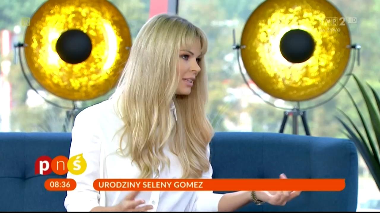 V0323_20180728_120555.mp4_snapshot_01.26_[2018.08.06_23.12.04]