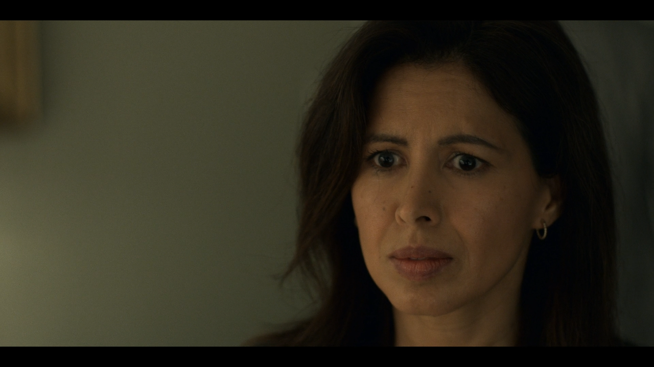 Mayans.M.C.S03E01.Pap.Struggles.with.the.Death.Angel.1080p.AMZN.WEB-DL.DDP5.1.H.264-NTb.mkv_snapshot