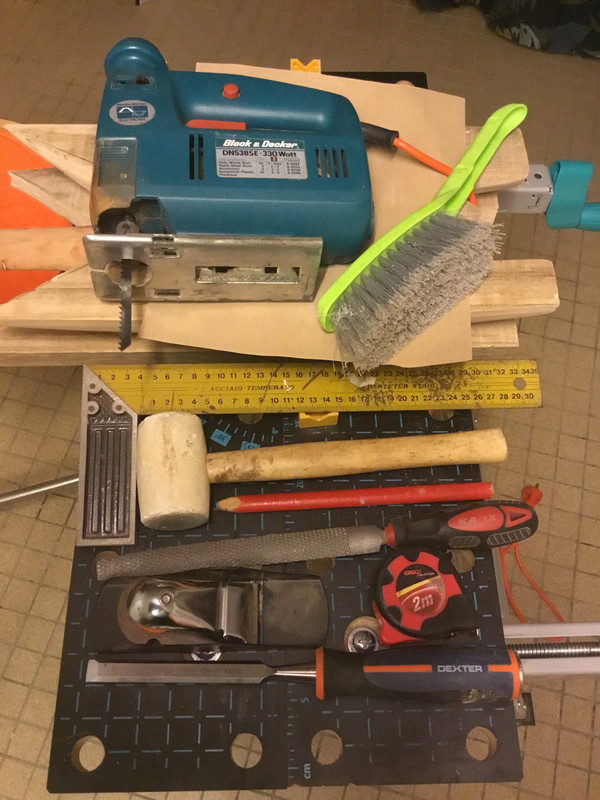 E7C480C8-E067-4122-B002-21B752C6975D