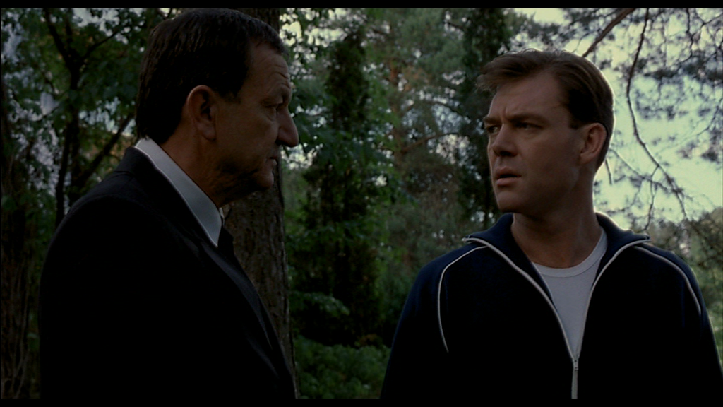 vlcsnap-2016-12-14-21h07m58s169