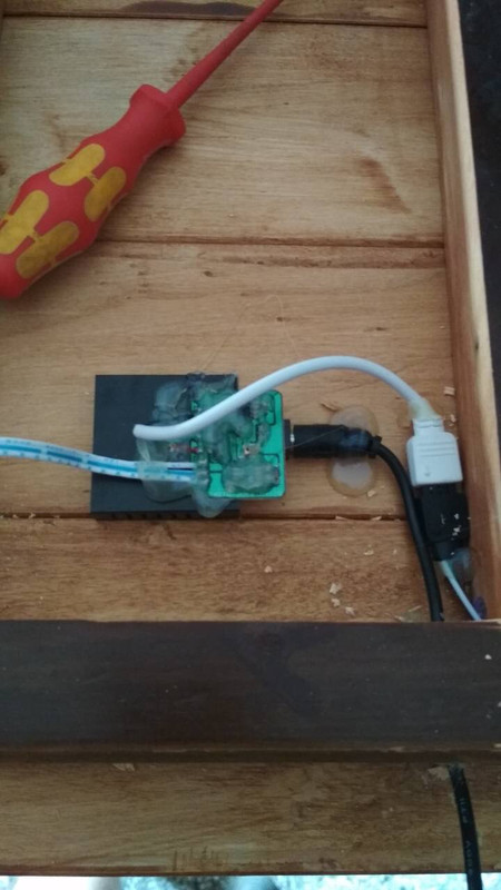 70D06FF3-A12E-495B-B538-CBE73B1741CC