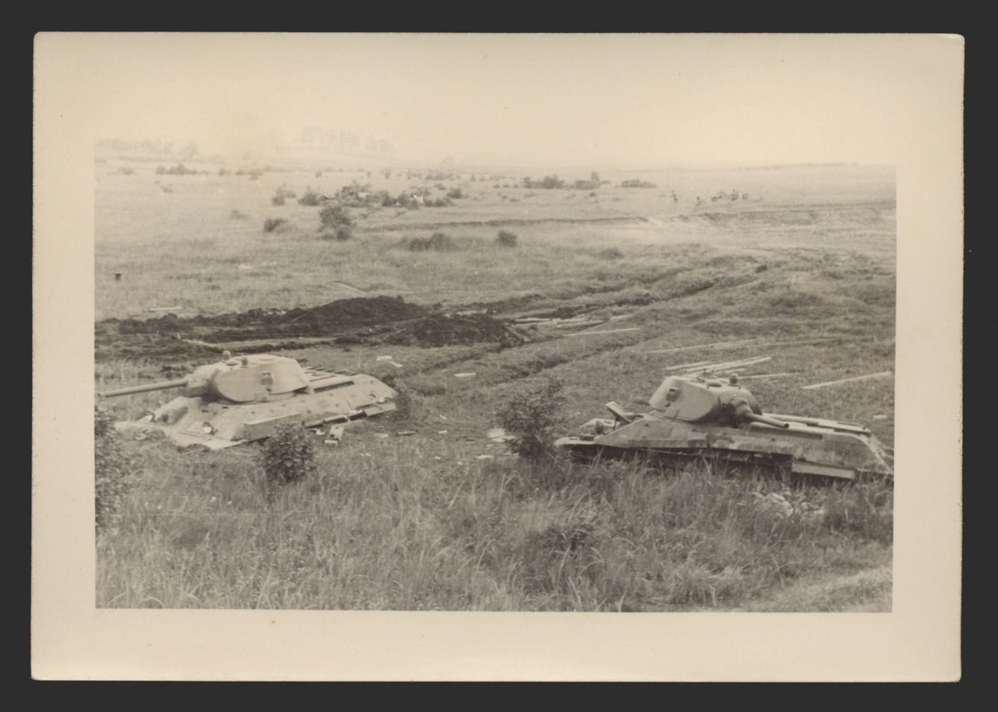 russische Panzer in Tolotschin Talatschyn , Weiß