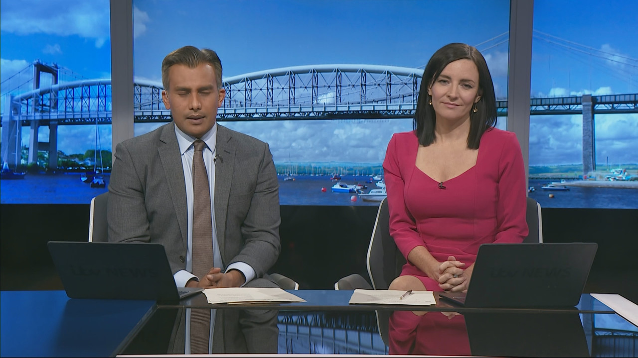 07.26 - 18.00.01 - ITV News West Country. Breaking news and current s....ts_snapshot_01.03.338