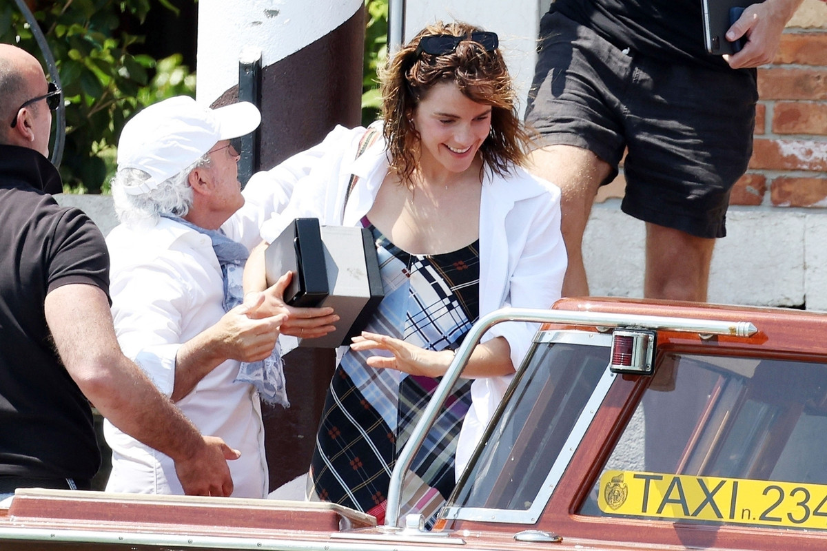 emmawatson-photogallery.blogspot.com (32)