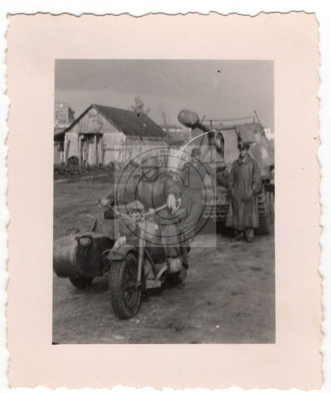 Russland Raum Charkov, 1.Panzerd. Ärmeladler,Kam