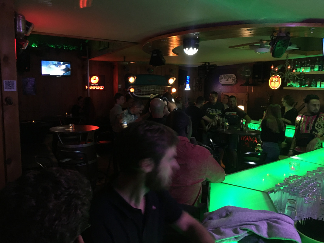 491AFD11-4911-4AFD-9BC0-0E44F7E4F178