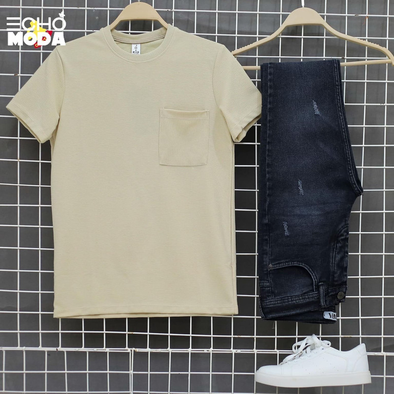 أطقم ملابس رجالي صيفية كاجوال: تنسيقات تيشرت وبنطلون بلمسة شبابية منعشة أطقم ملابس رجالي صيفية كاجوال: تنسيقات تيشرت وبنطلون بلمسة شبابية منعشة