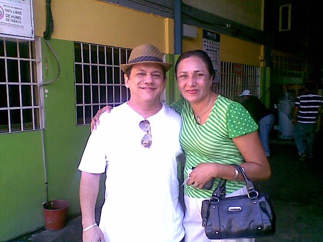 59823_4847813795962_570617210_n