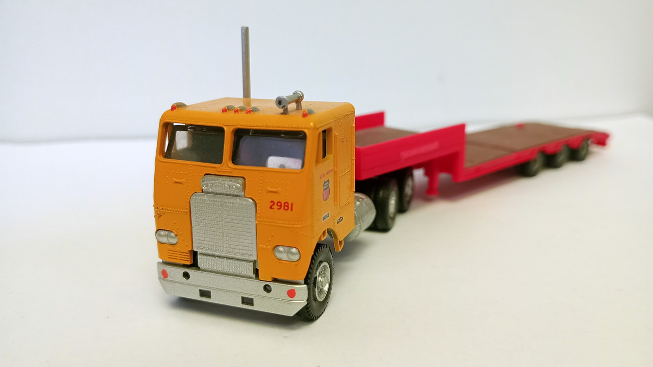 Mach (3592)