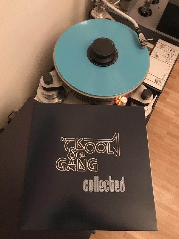 E40A33E9-B234-43BE-B592-93BBDAC3F15C