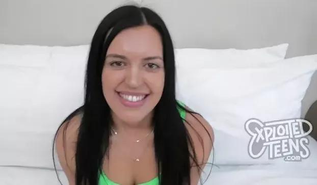 ExploitedTeens - Bella Noir - 10.17.2026