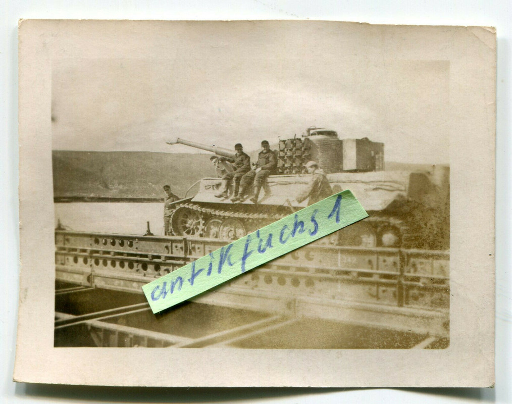 schwere Panzer Abteilung 506, Tiger Panzer am Dnjester-Übergang 1944