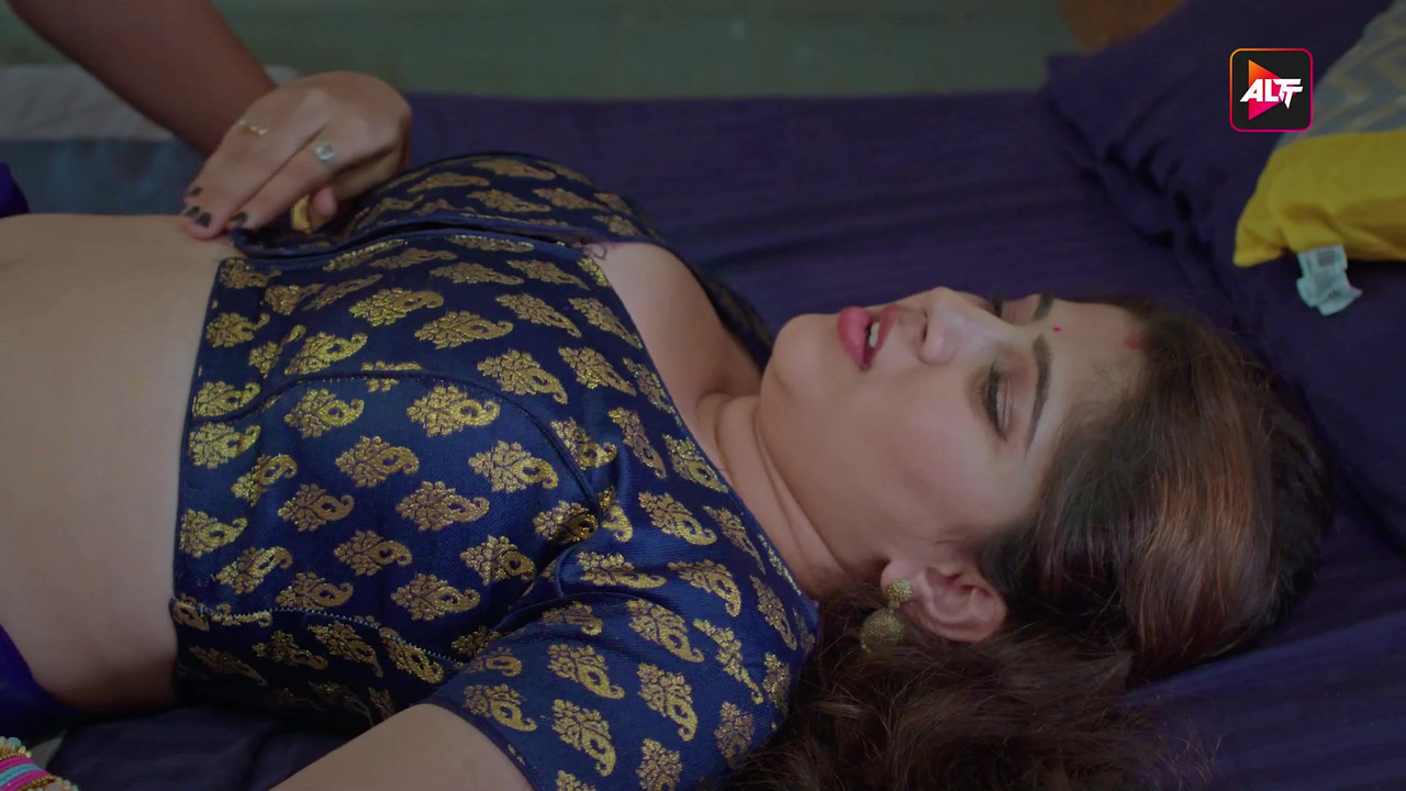 Sarika Salunkhe hot photos, Namkeen Kisse actress, Sarika Salunkhe sexy pics, Namkeen Kisse GIFs, Sarika Salunkhe web series, bold Indian actresses, steamy web series scenes, Ullu actress Sarika, trending Indian GIFs, Sarika Salunkhe Namkeen Kisse scenes