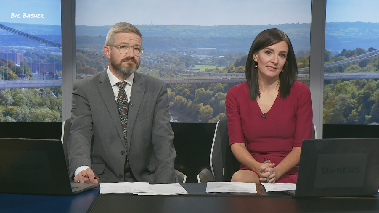 09.23 - 18.00.00 - ITV News West Country. Breaking news and current s....ts_snapshot_05.32.423