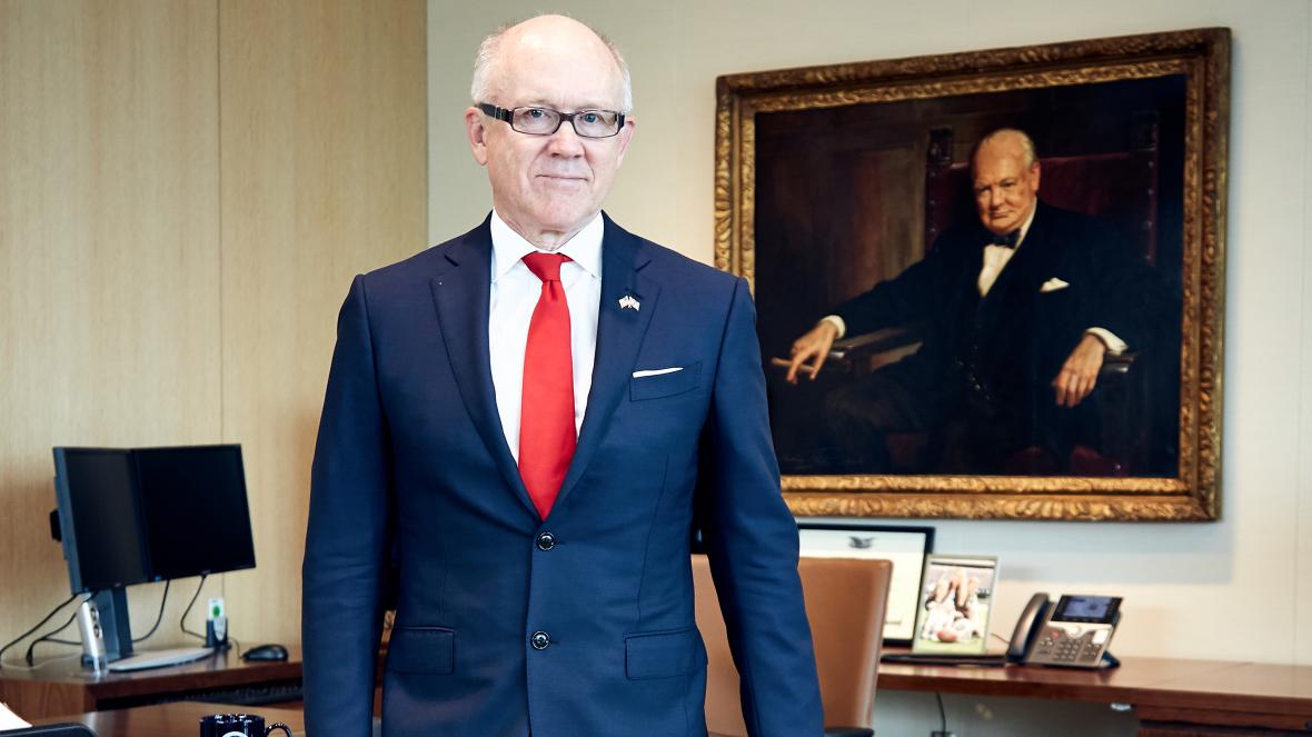 Woody Johnson Net WorthWiki,bio,businessman, american ambassador