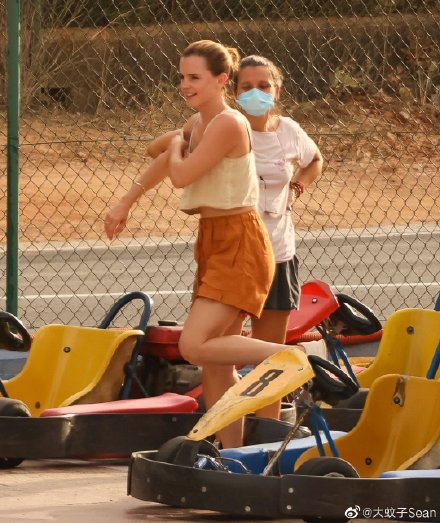 emmawatson-photogallery.blogspot.com (5)