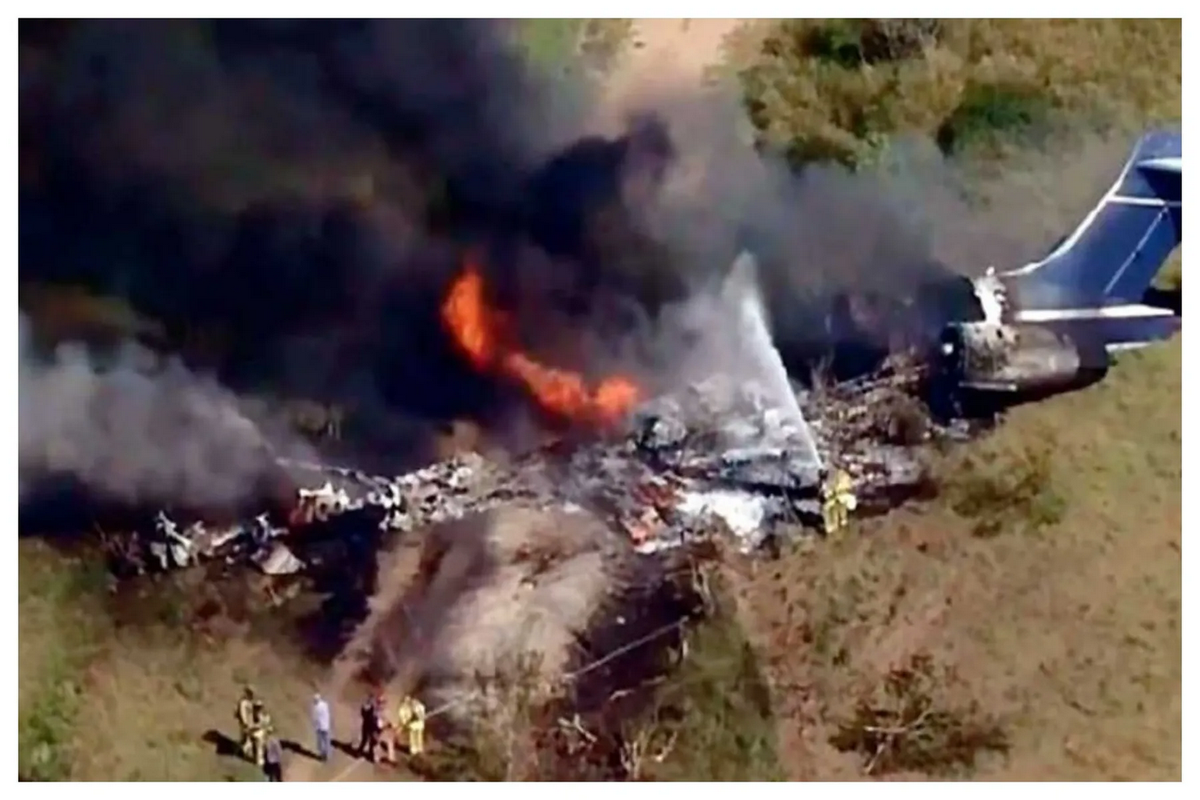 Ejército de Venezuela derriba avión mexicano, lo liga al narcotráfico