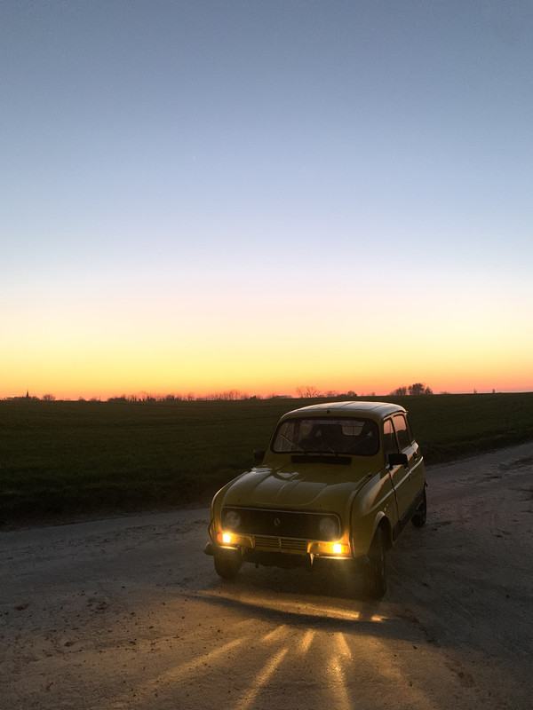 8D4D4432-383E-4D76-98E2-CE51C1E58376