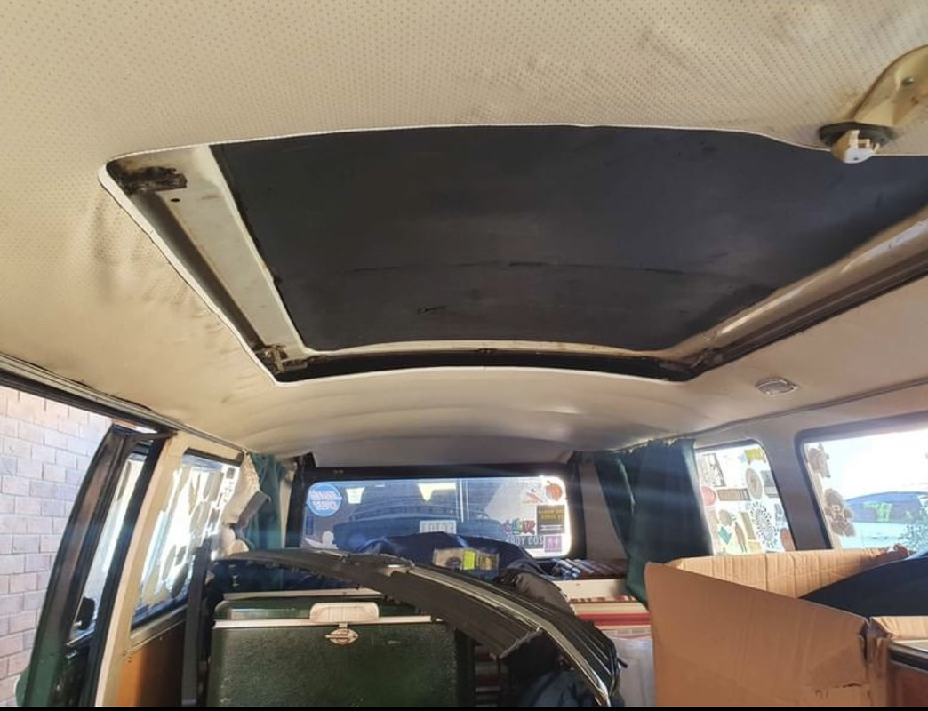 5770EF34-3244-46C7-9F8E-C98550AA3B5D