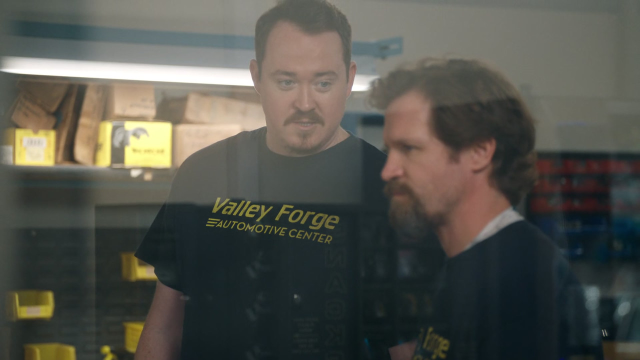 Tires.S02E01.1080p.WEBRip.x265-KONTRAST.mkv_frame04